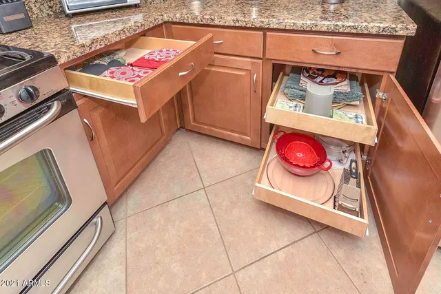 $5,300 | 21320 North 56th Street, Unit 2030, Phoenix, AZ 85054