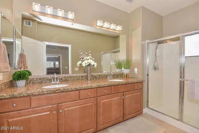 $5,300 | 21320 North 56th Street, Unit 2030, Phoenix, AZ 85054