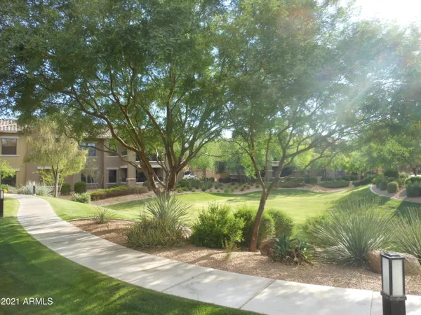 $5,300 | 21320 North 56th Street, Unit 2030, Phoenix, AZ 85054
