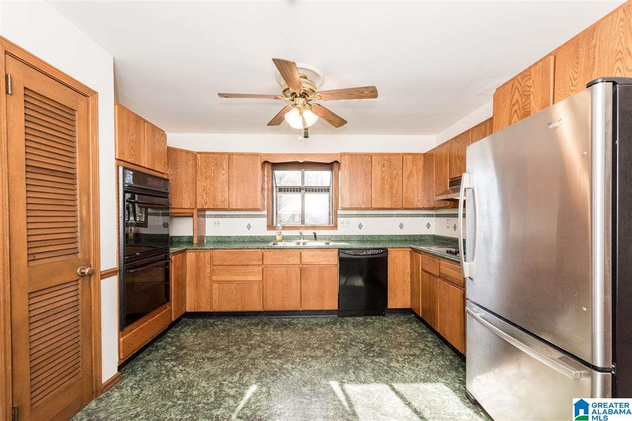 3204 Teakwood Road Birmingham, AL 35226 - Photo 10 of 49