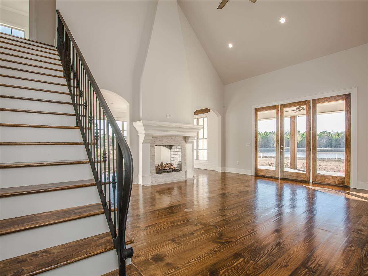 205 South Woodcreek Road Madison, MS 39110 - Photo 34 of 49 Photo 35