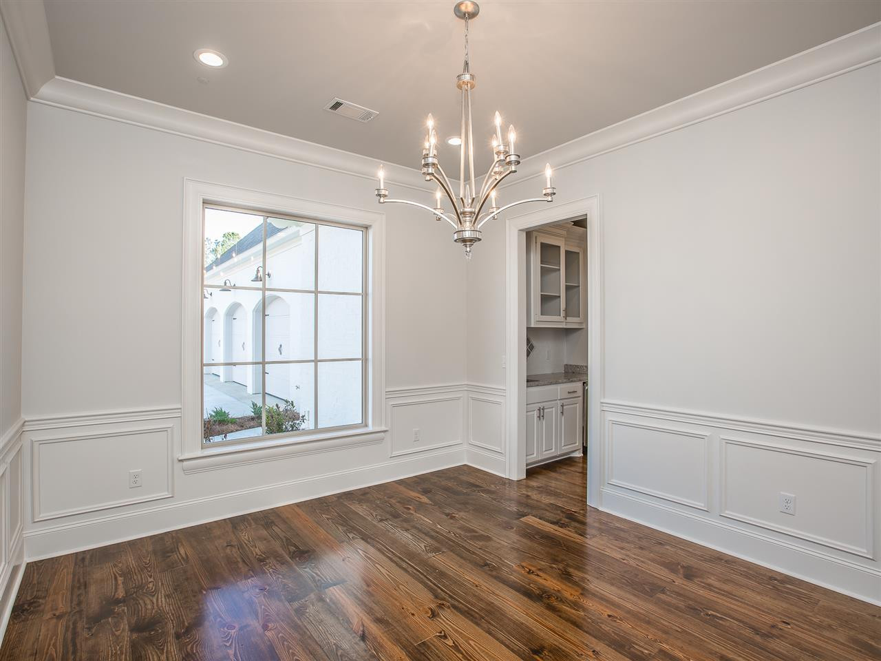 205 South Woodcreek Road Madison, MS 39110 - Photo 5 of 49 Photo 5