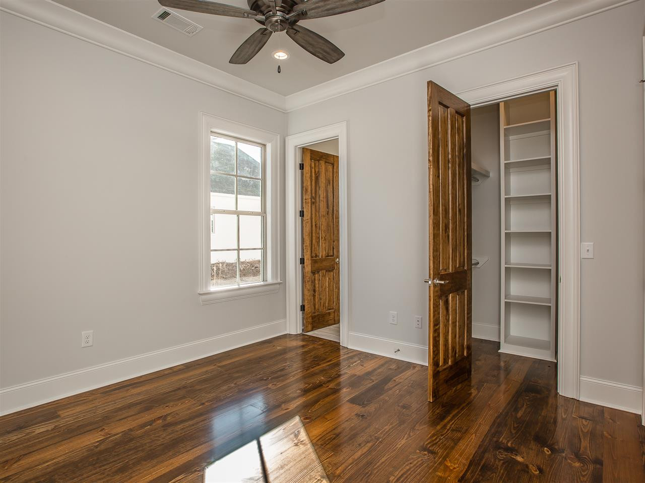 205 South Woodcreek Road Madison, MS 39110 - Photo 9 of 49 Photo 9