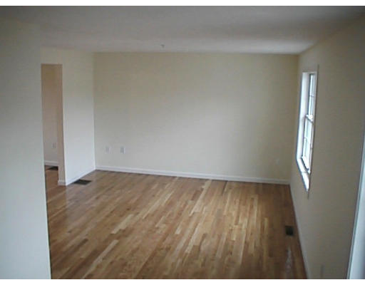 985 Trapelo Road, Unit 13 Waltham, MA 02452 - Photo 2 of 3