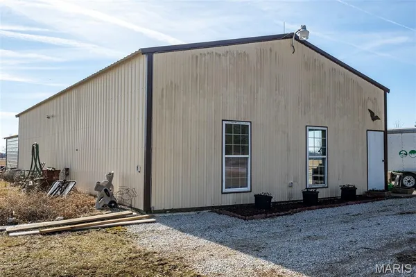 $1 | 26523 Route North, Monroe City, MO 63456