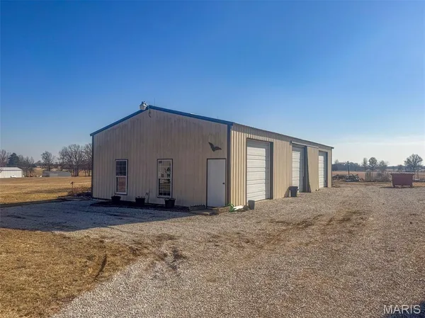 $1 | 26523 Route North, Monroe City, MO 63456