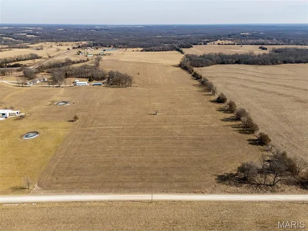 $1 | 26523 Route North, Monroe City, MO 63456