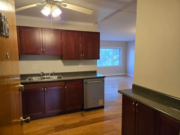 $117,000 | 3909 West 123rd Street, Unit 205A, Alsip, IL 60803