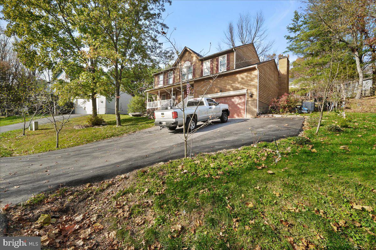 6936 Meadowlake Road New Market, MD 21774 - Photo 45 of 71 Ample expanded driveway space.