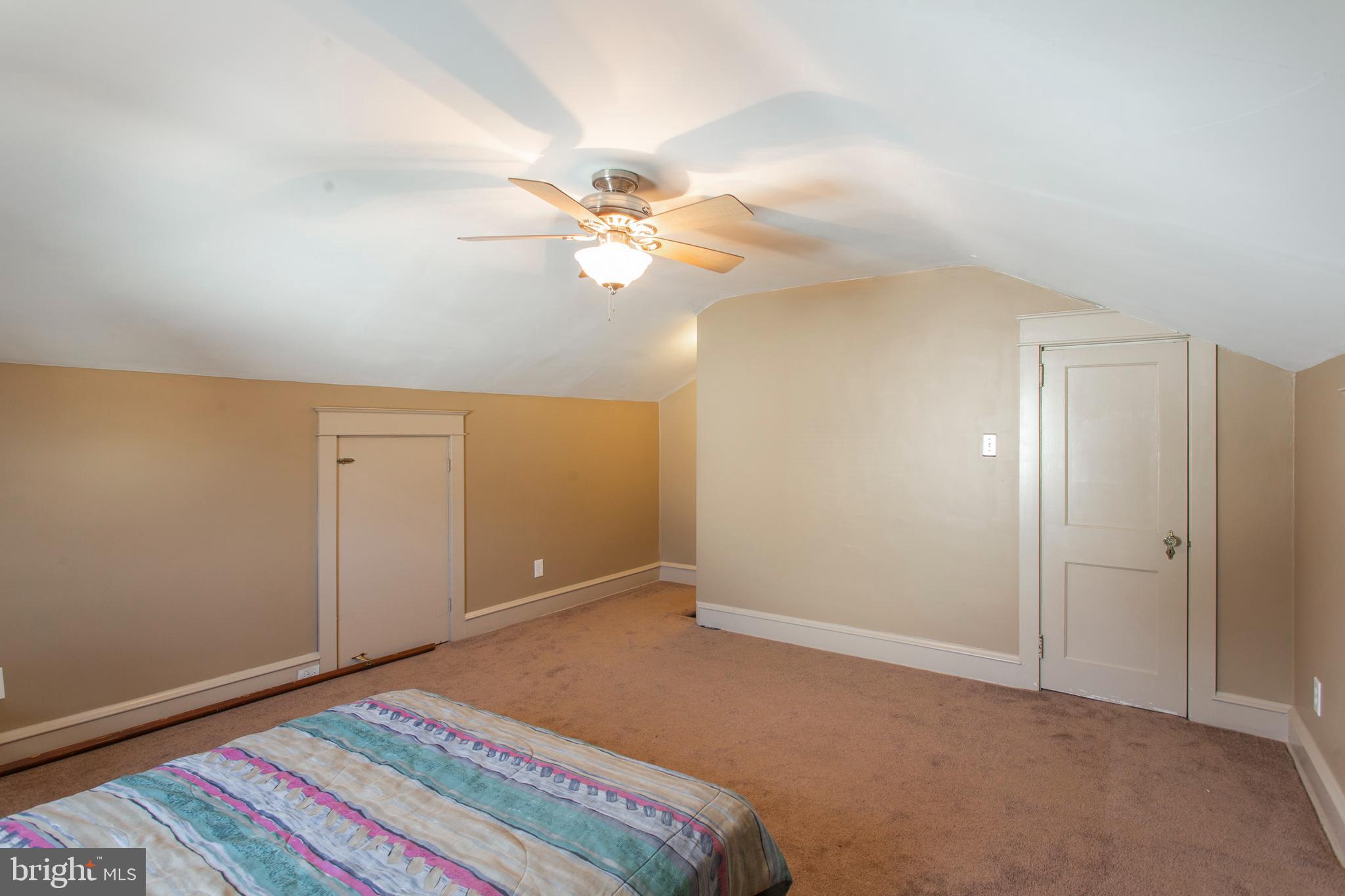 143 Upland Road Havertown, PA 19083 - Photo 18 of 28