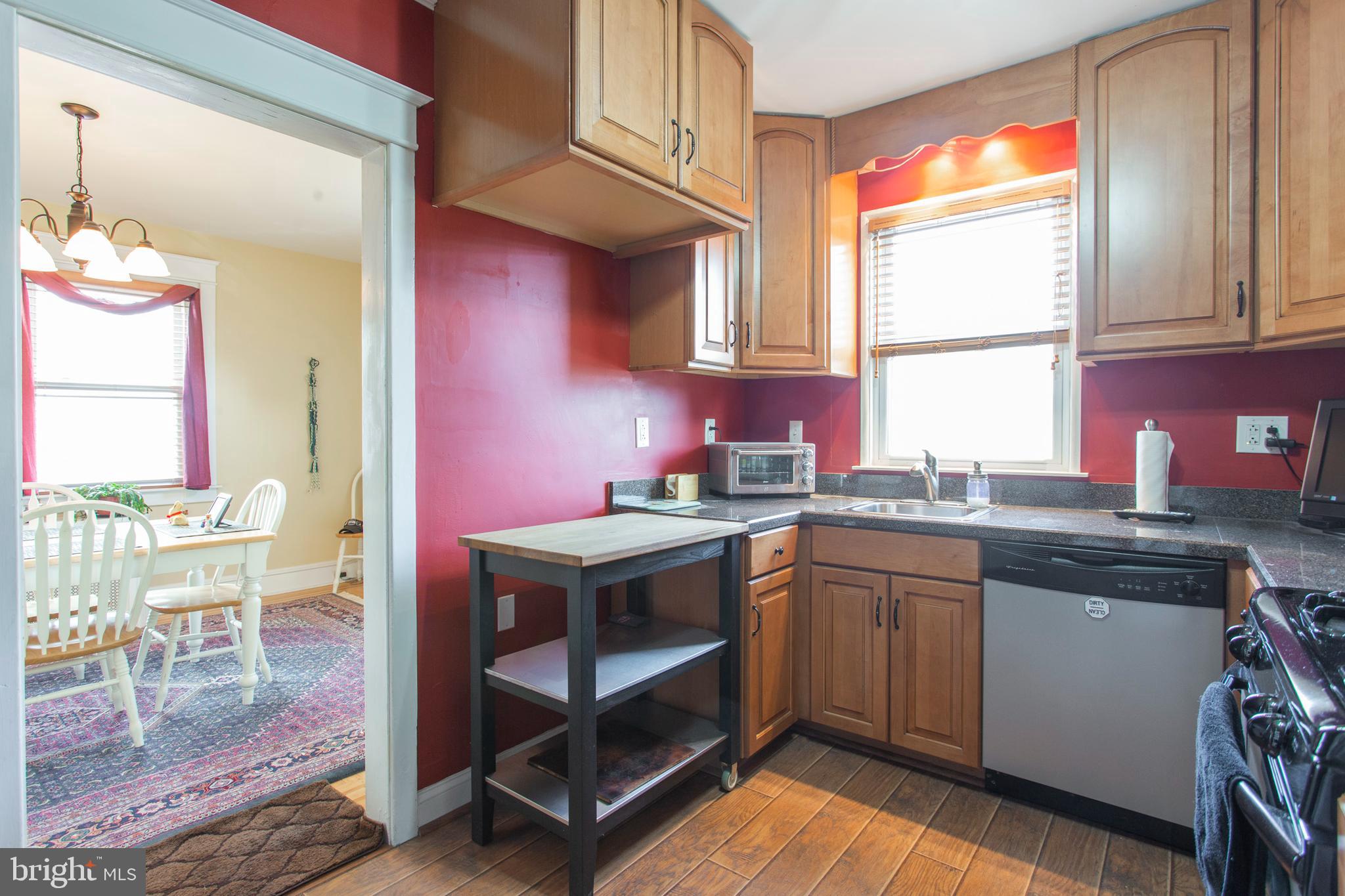 143 Upland Road Havertown, PA 19083 - Photo 10 of 28