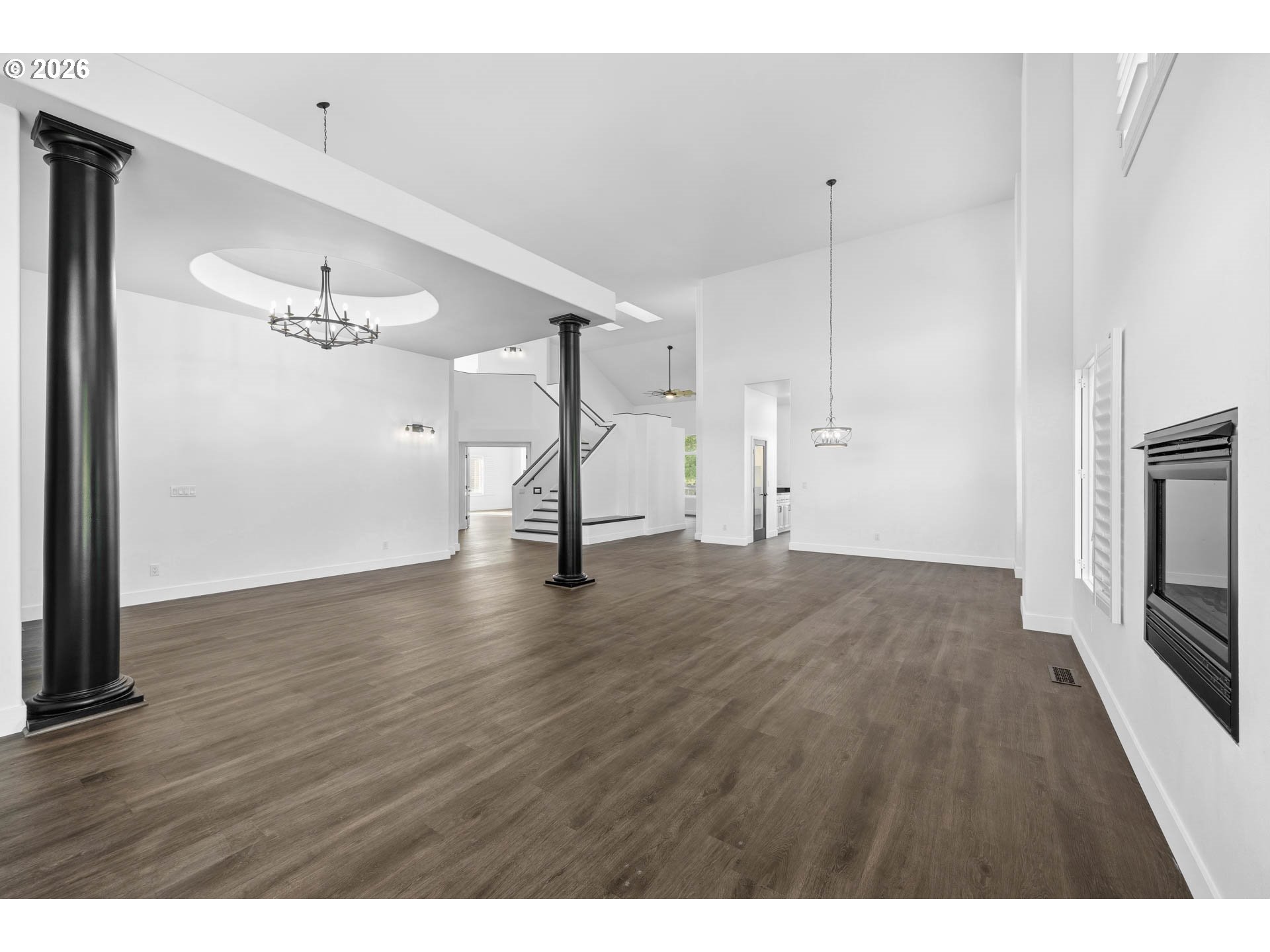 475 Curry Road Roseburg, OR 97471 - Photo 6 of 48 Great Room