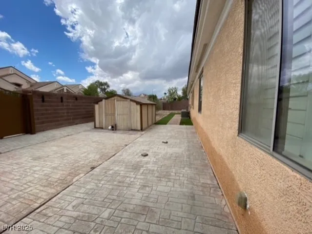 $3,850 | 1127 Pinto Horse Avenue, Henderson, NV 89052