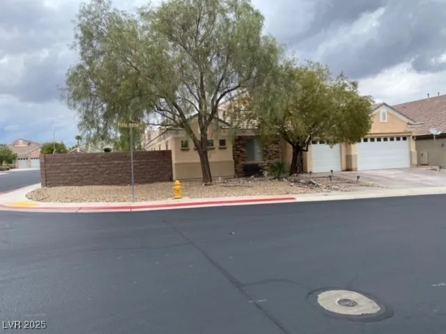 $3,850 | 1127 Pinto Horse Avenue, Henderson, NV 89052