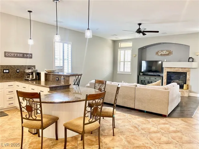 $3,850 | 1127 Pinto Horse Avenue, Henderson, NV 89052