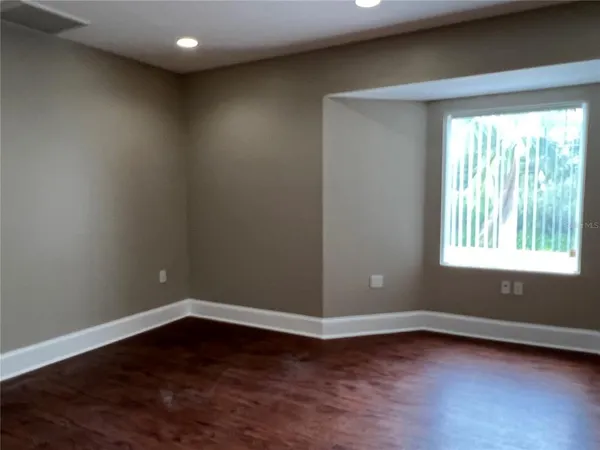 $22 | 1465 South Ft Harrison Avenue, Clearwater, FL 33756