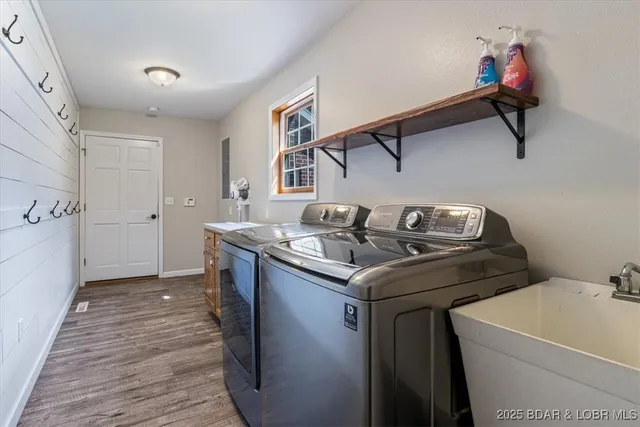 $1,250,000 | 133 Catfish Road, Tuscumbia, MO 65082