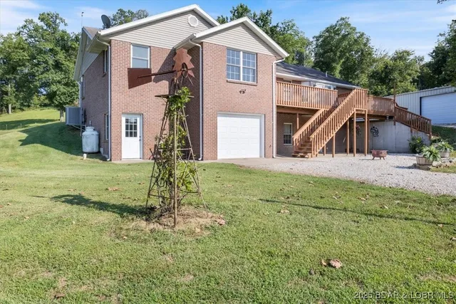 $1,250,000 | 133 Catfish Road, Tuscumbia, MO 65082