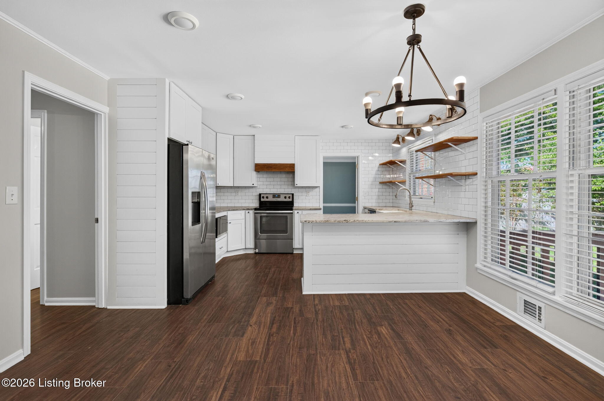 513 Moser Road Louisville, KY 40243 - Photo 18 of 44 Eat In Kitchen