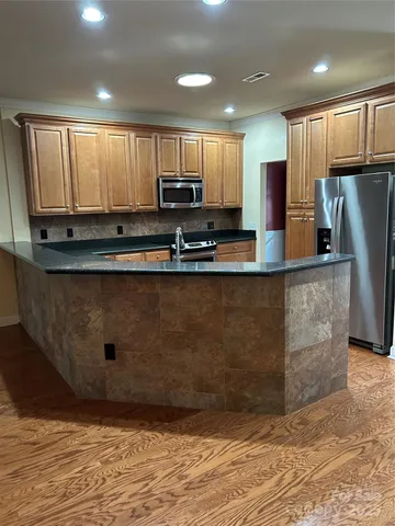 $423,000 | 47 Victoria Park Drive, Hendersonville, NC 28792