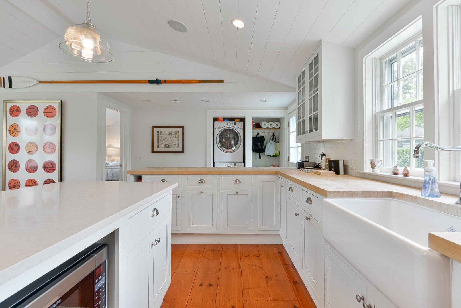8 East Dover Street Nantucket, MA 02554 - Photo 9 of 28