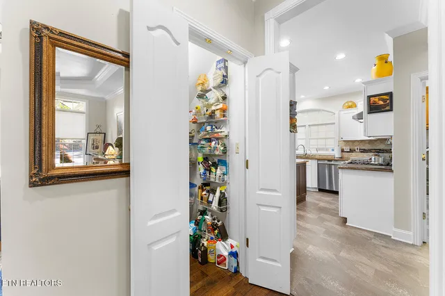 $1,079,550 | 105 Gogeyi Trail, Vonore, TN 37885