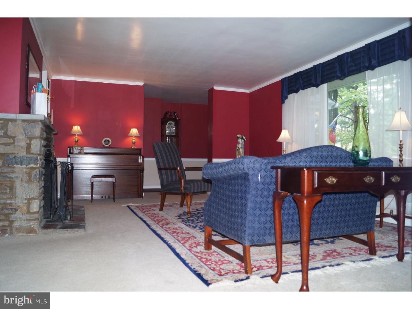 2319 Boyd Road Huntingdon Valley, PA 19006 - Photo 5 of 14