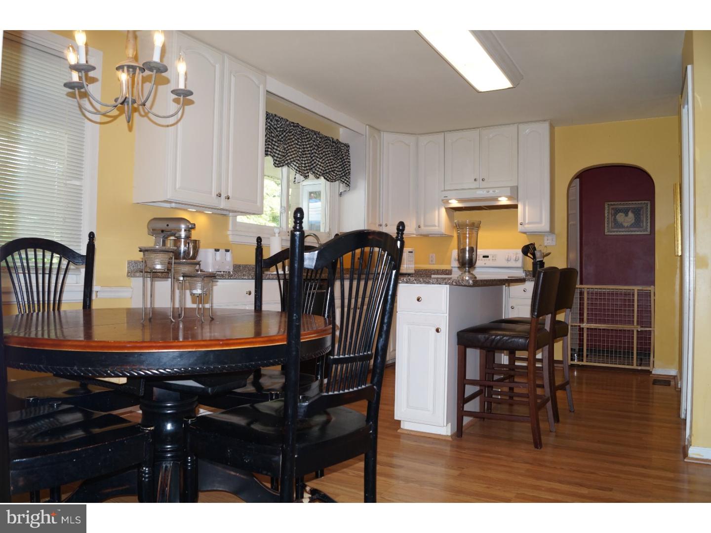 2319 Boyd Road Huntingdon Valley, PA 19006 - Photo 8 of 14