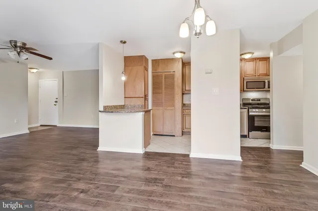 $258,000 | 3802 Bel Pre Road, Unit 38025, Silver Spring, MD 20906