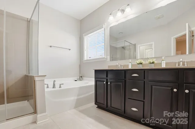 $685,000 | 2650 Stonewood View, Kannapolis, NC 28081