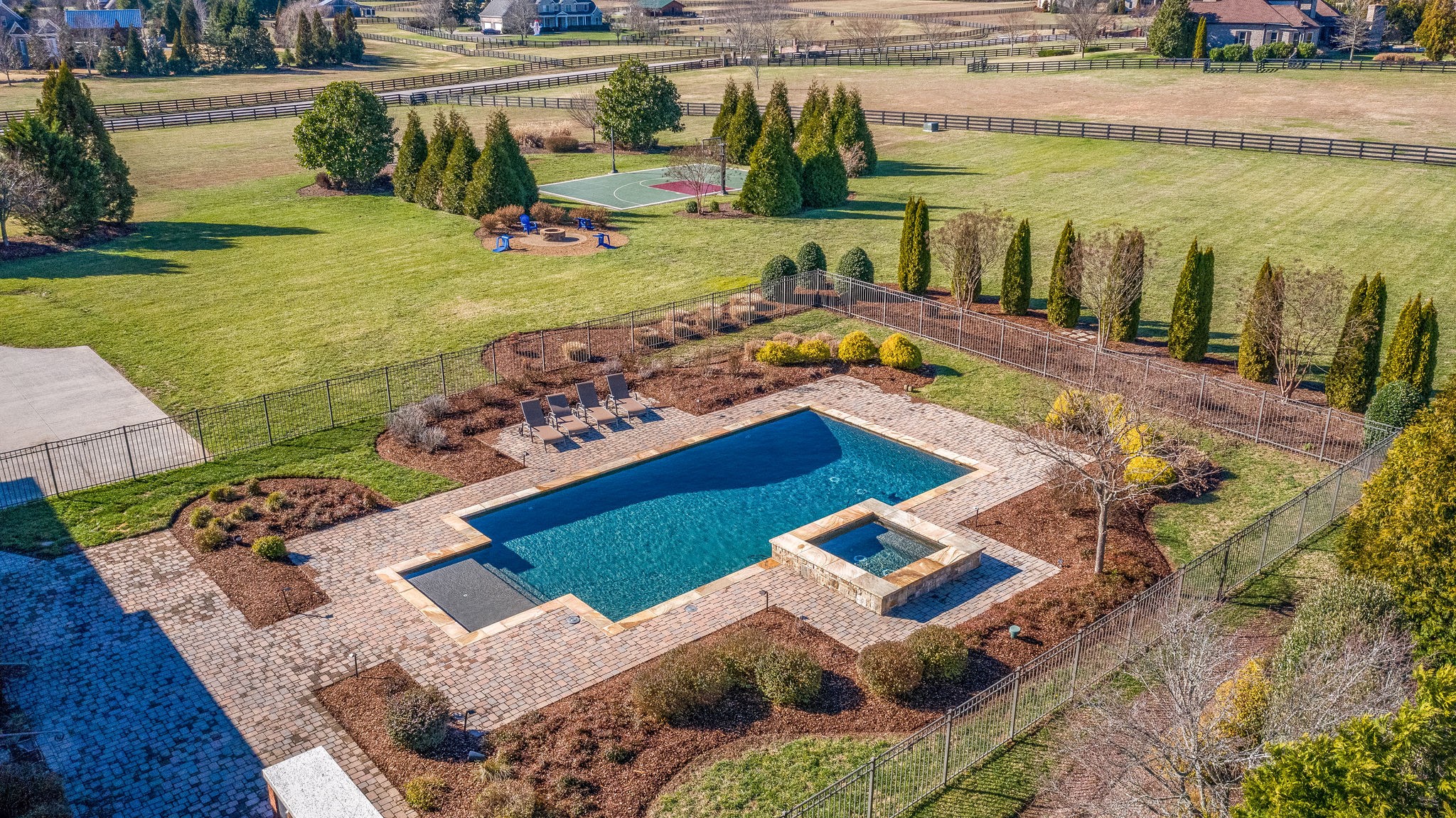 4205 Two Rivers Lane Franklin, TN 37069 - Photo 4 of 46 a view of a ocean with a yard