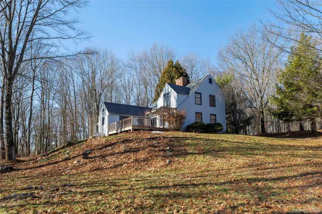 $850,000 | 57 Wildflower Hill, Ancram, NY 12502