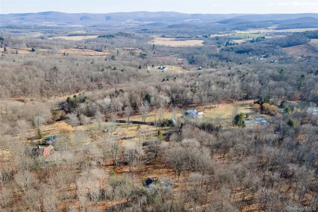 $850,000 | 57 Wildflower Hill, Ancram, NY 12502
