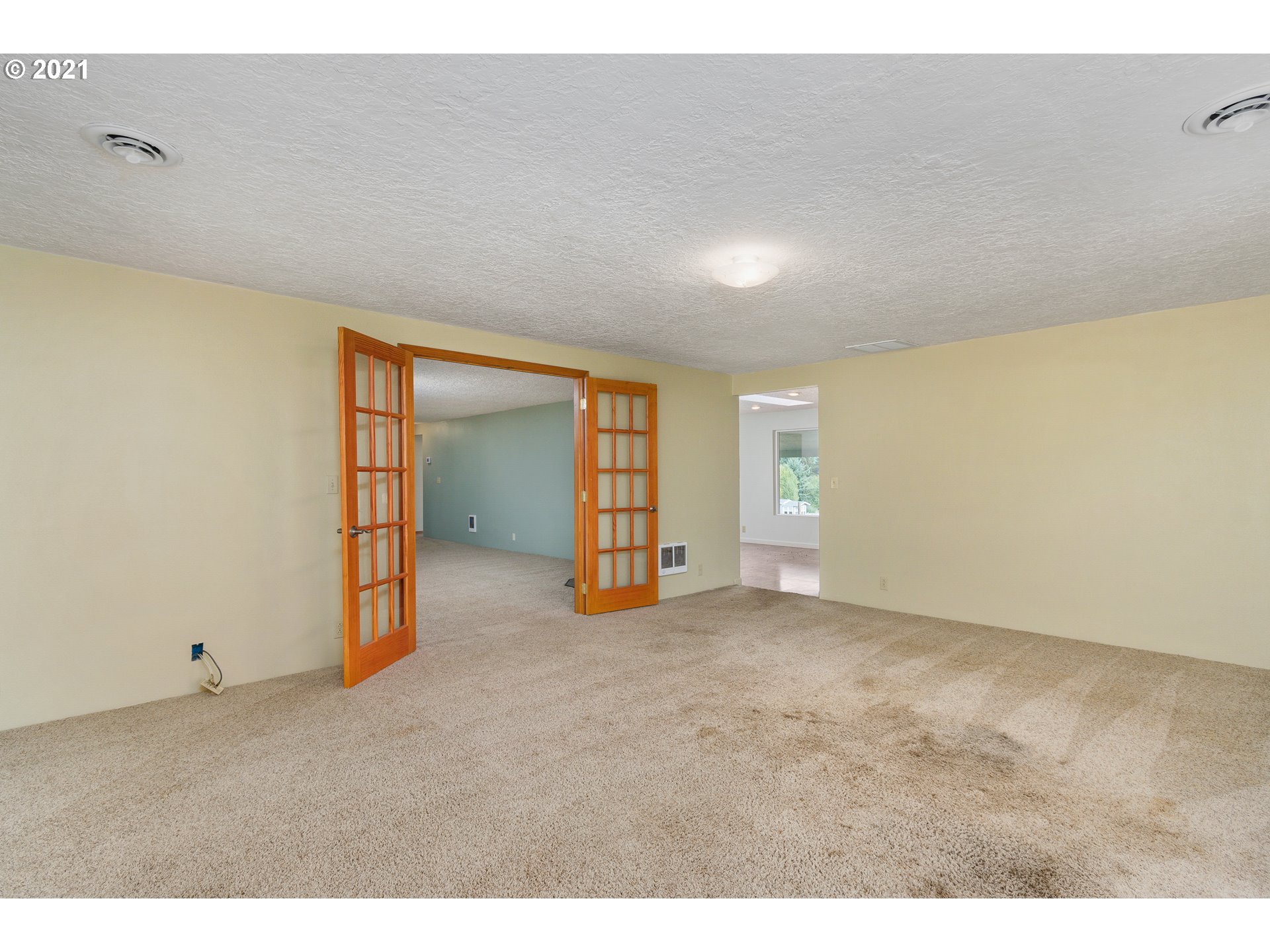 280 Cedar Hills Road Longview, WA 98632 - Photo 23 of 32 a view of empty room