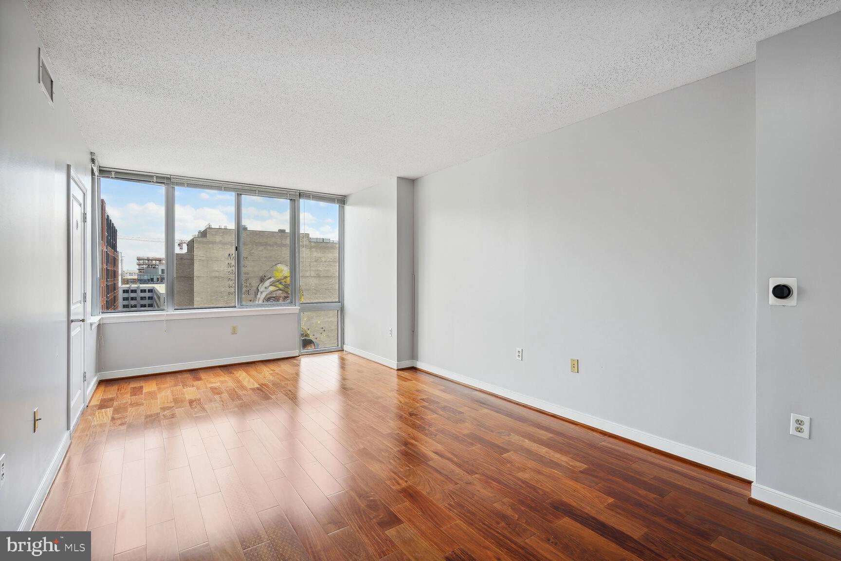 555 Massachusetts Avenue Northwest, Unit 1110 Washington, DC 20001 - Photo 3 of 33