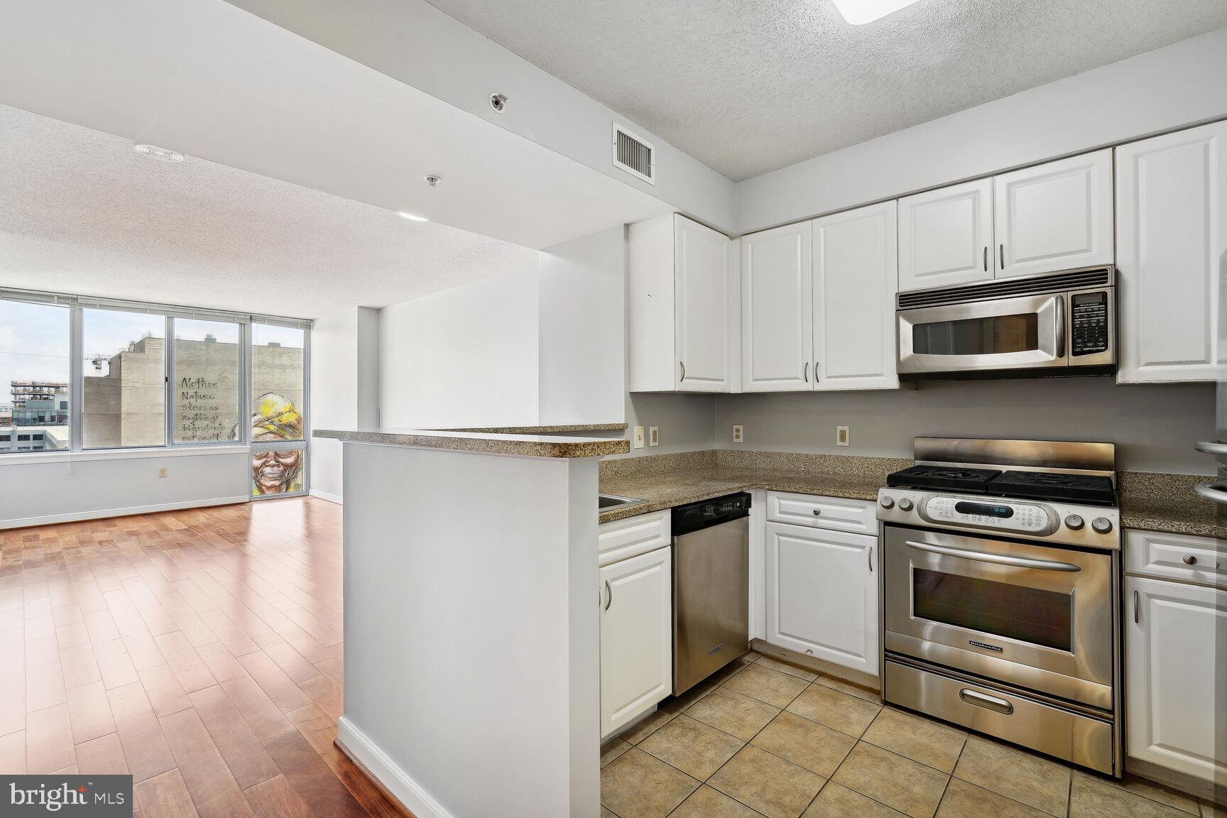 555 Massachusetts Avenue Northwest, Unit 1110 Washington, DC 20001 - Photo 7 of 33