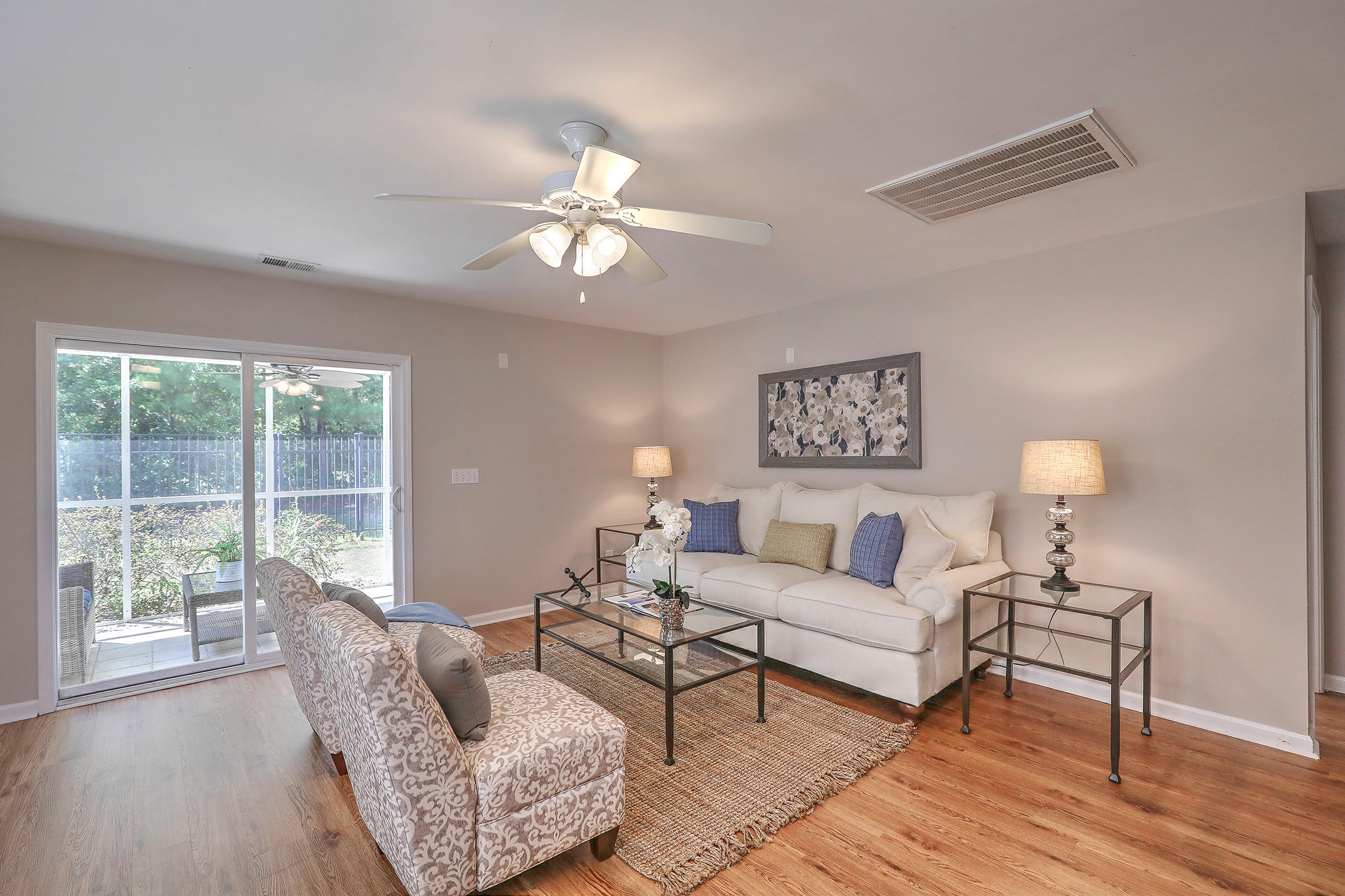 9290 Ayscough Road Summerville, SC 29485 - Photo 8 of 29 Living Room