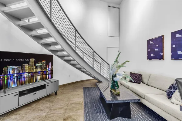 $4,500 | 3225 Southwest 58th Avenue, Unit BACK, Miami, FL 33155