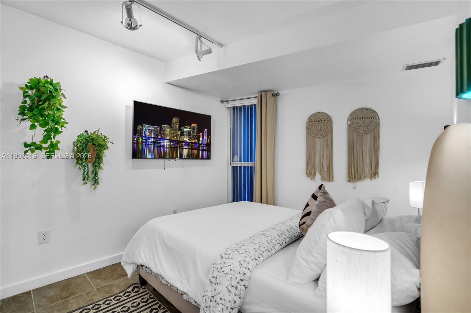 3225 Southwest 58th Avenue, Unit BACK Miami, FL 33155 - Photo 8 of 30