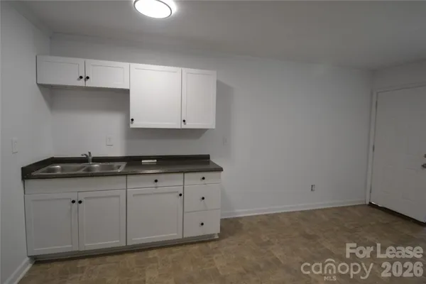 $1,000 | 1212 Essex Avenue, Unit 8, Gastonia, NC 28052