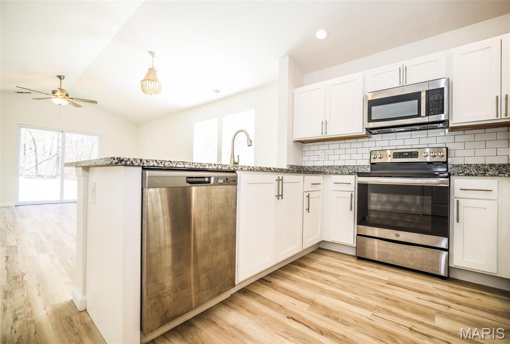 930 Osage Villa Court Villa Ridge, MO 63089 - Photo 6 of 28