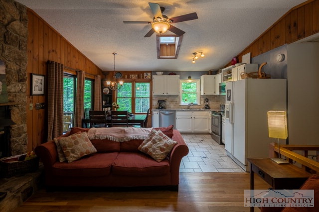529 Laurel Ridge, Unit F28 Banner Elk, NC 28604 - Photo 33 of 36 Gallery Image 33
