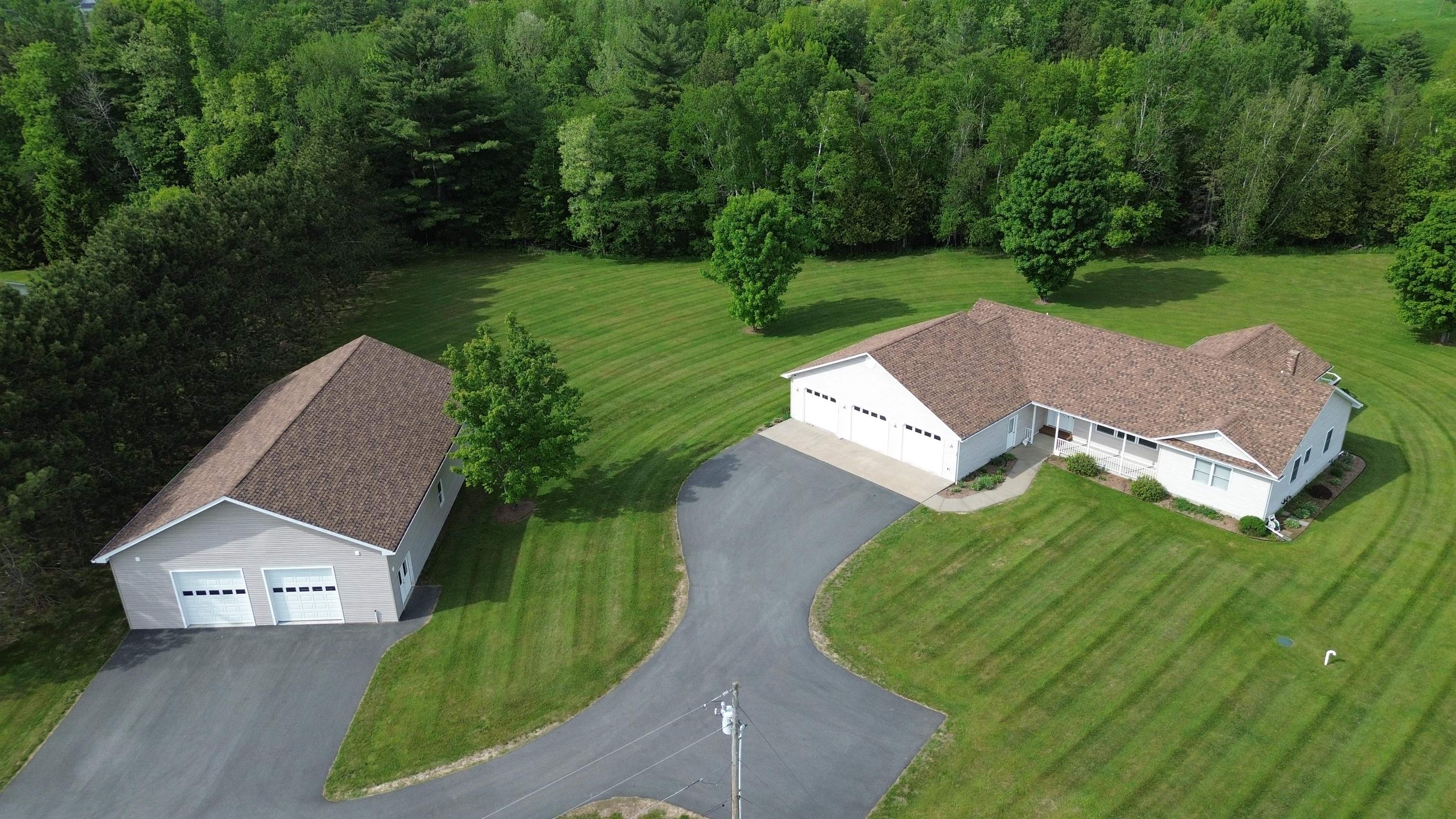 348 Whispering Pines Road Derby, VT 05855 - Photo 4 of 50