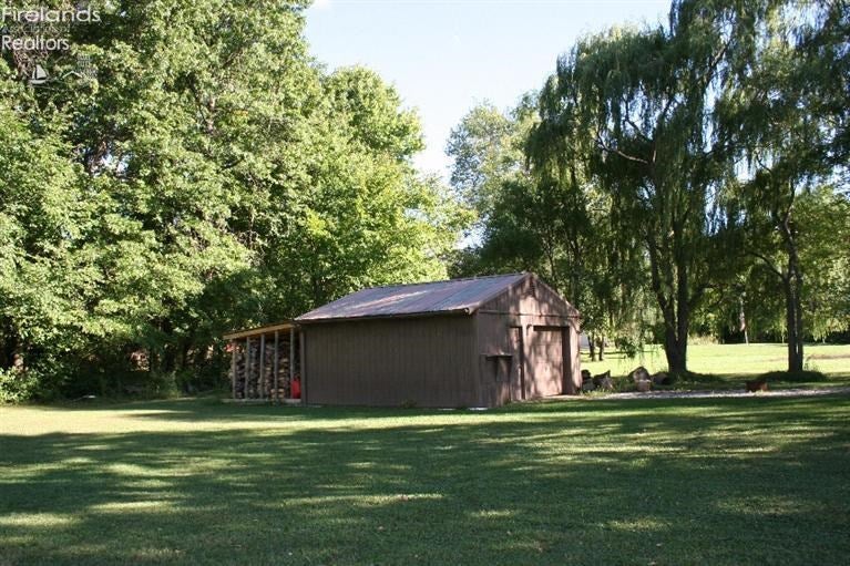 2275 Sunnyside Road Vermilion, OH 44089 - Photo 9 of 10 Gallery Image 9