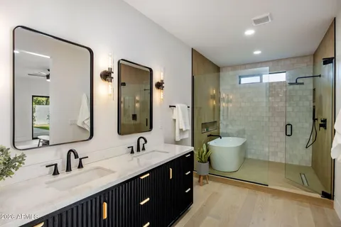 $1,695,000 | 4224 North 35th Place, Phoenix, AZ 85018