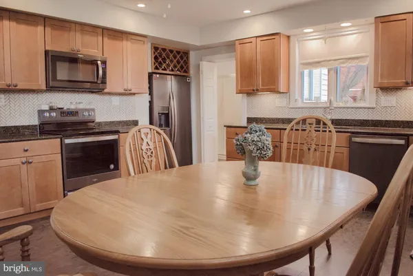 $269,900 | 711 Clay Street, Shamokin, PA 17872