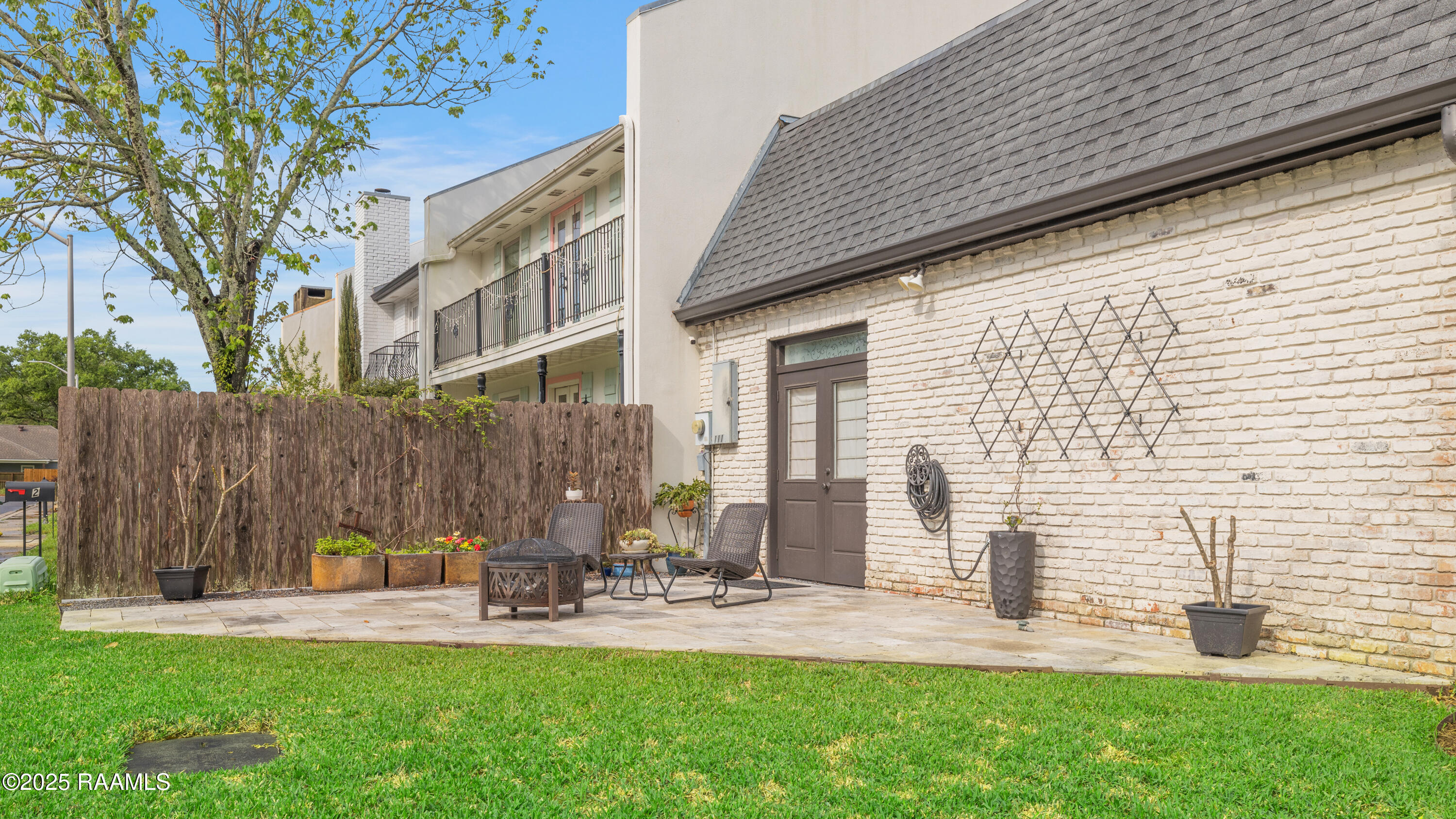 111 Cobblestone Road Lafayette, LA 70508 - Photo 20 of 22 111 Cobblestone-21