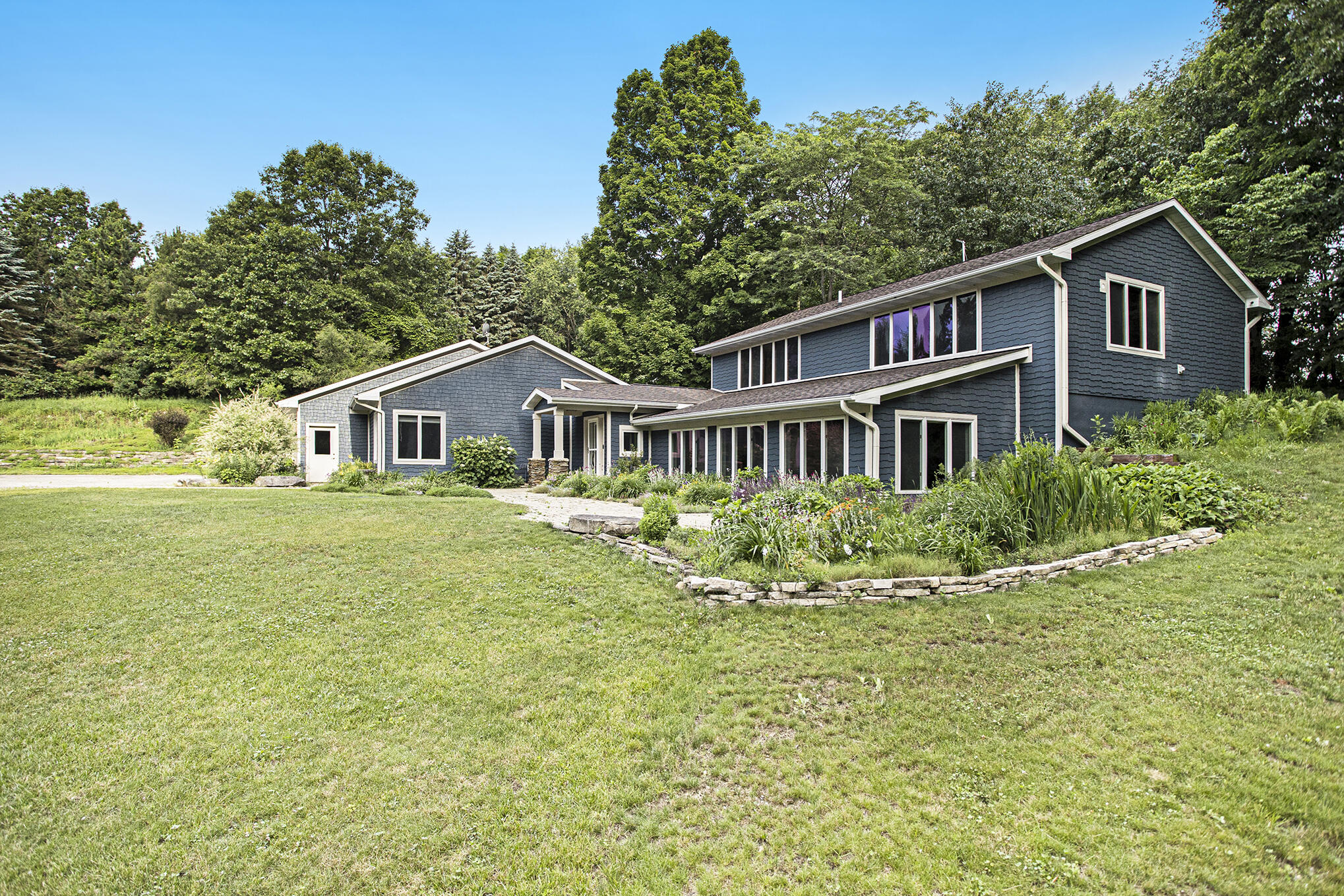 16460 15 Mile Road Marshall, MI 49068 - Photo 4 of 64 Summer 2