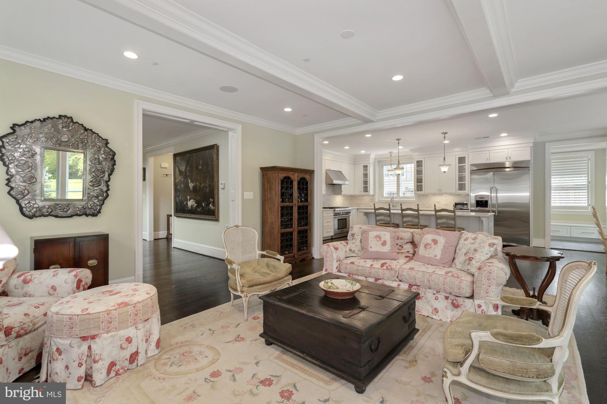 10011 Frederick Avenue Kensington, MD 20895 - Photo 26 of 72 Family Room