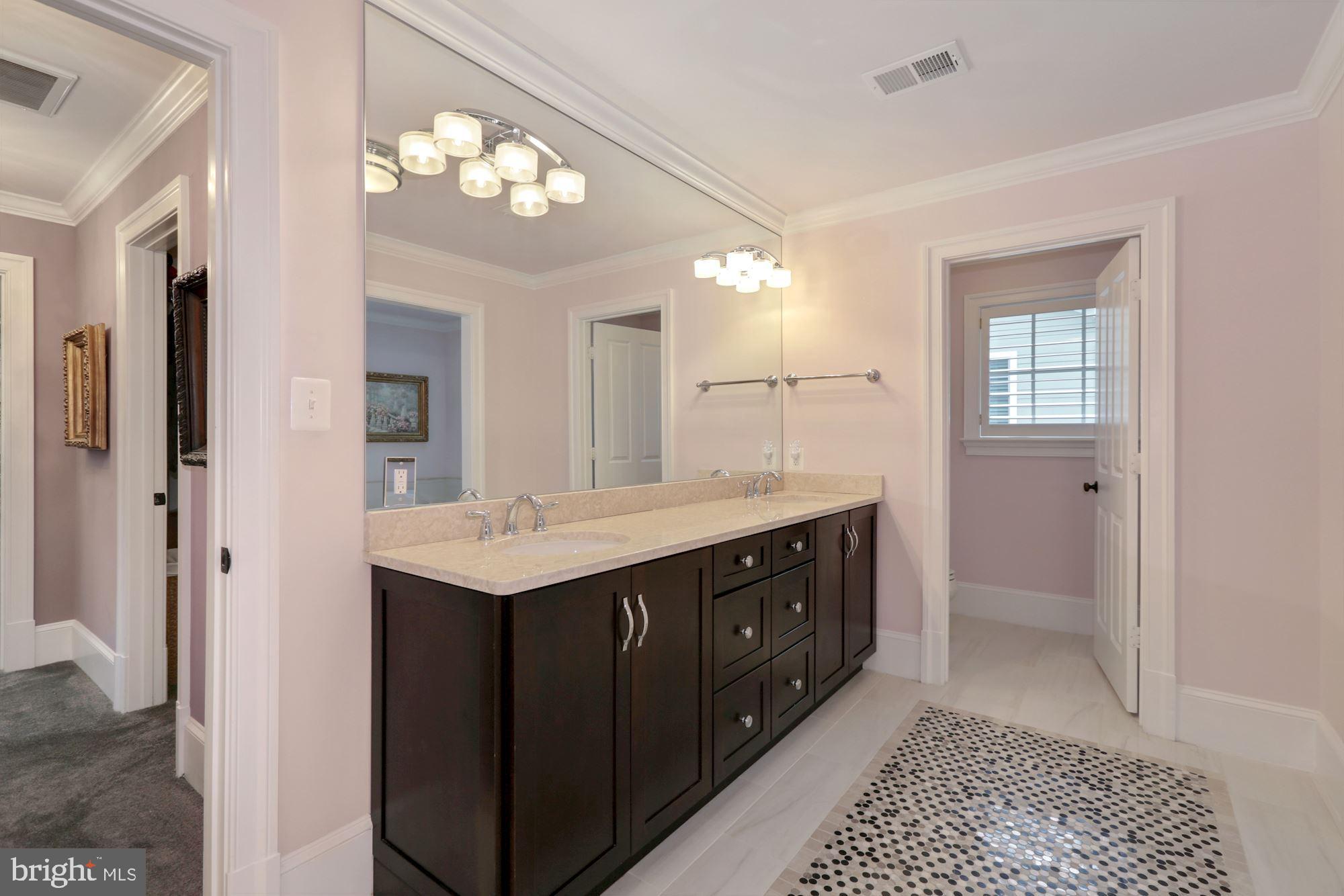 10011 Frederick Avenue Kensington, MD 20895 - Photo 37 of 72 Master Bathroom